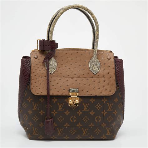 louis vuitton majestueux monogram exotique schoudertas|Louis Vuitton Monogram Exotique Majestueux PM .